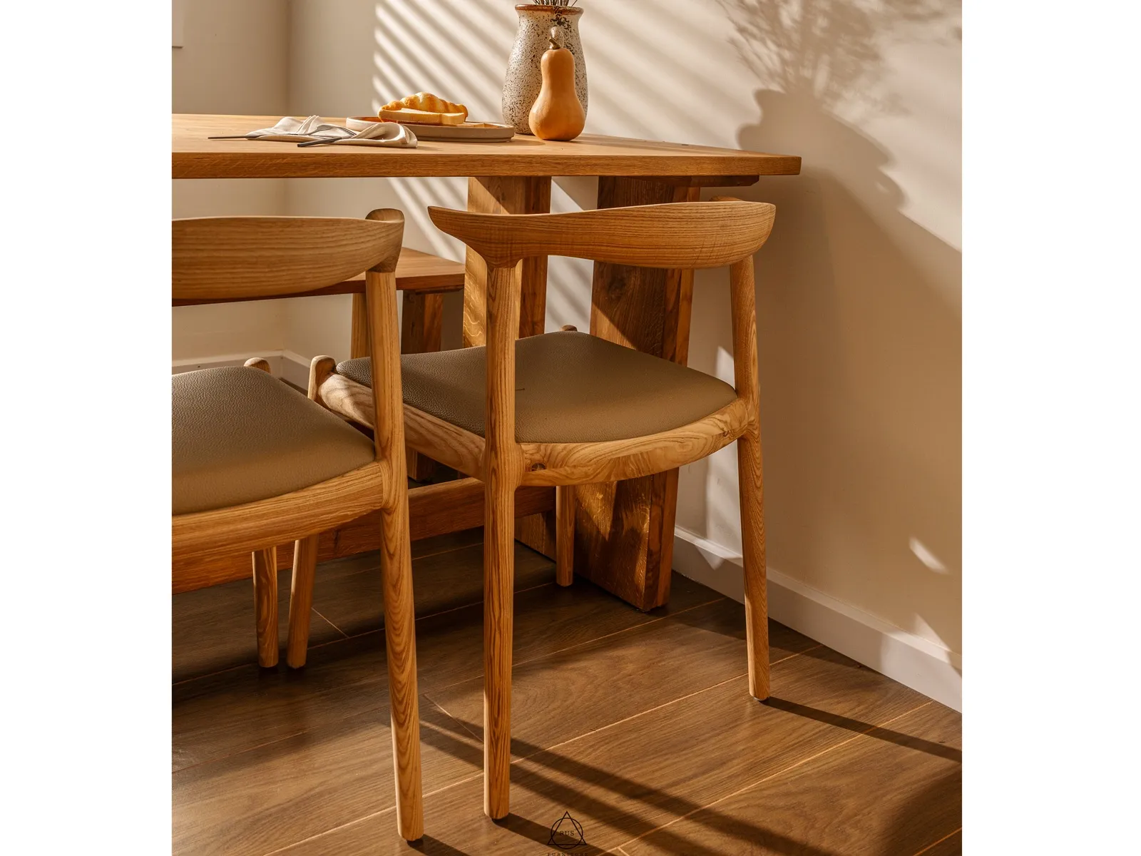 NOMA DINING SET