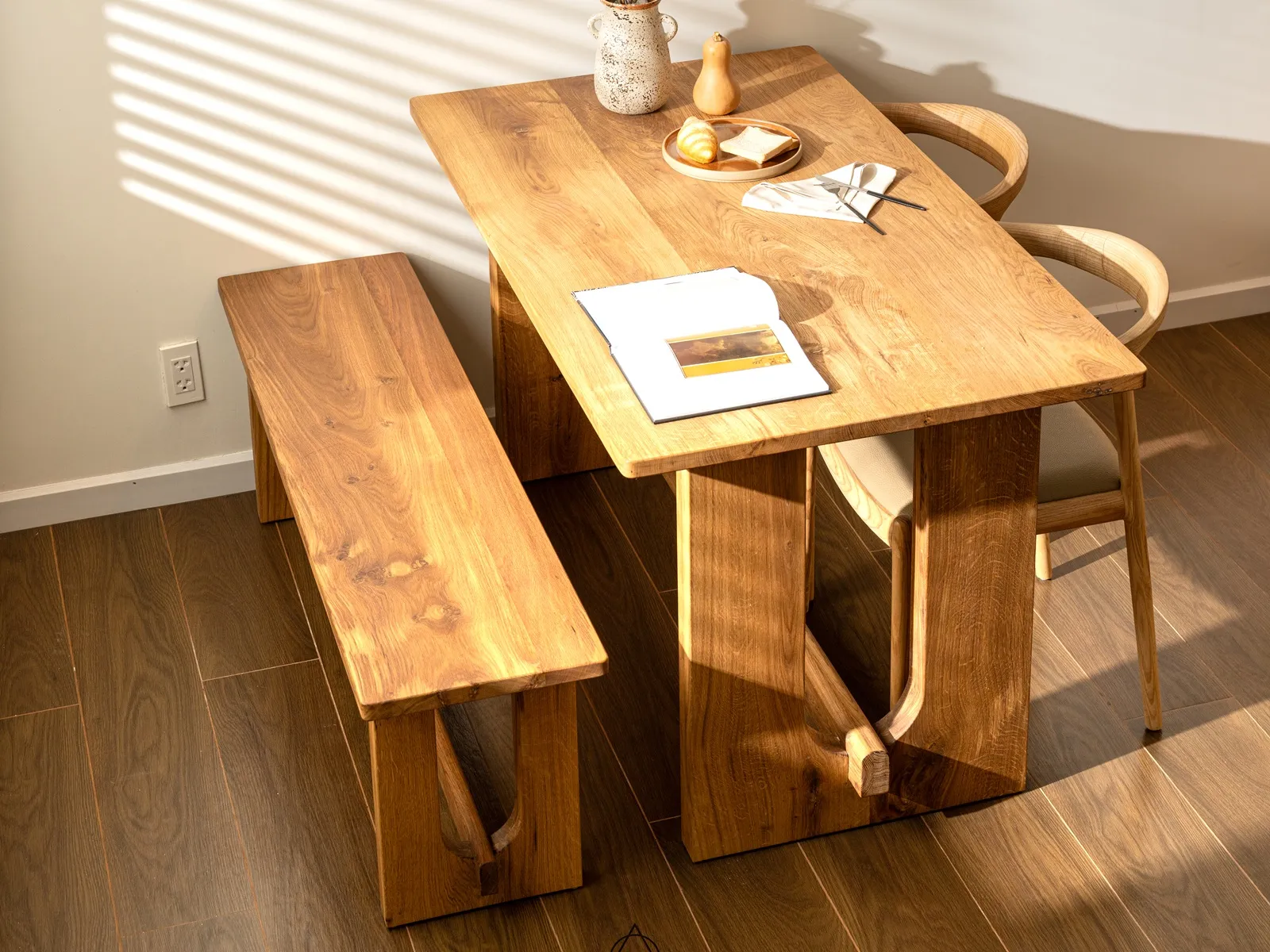 NOMA DINING SET