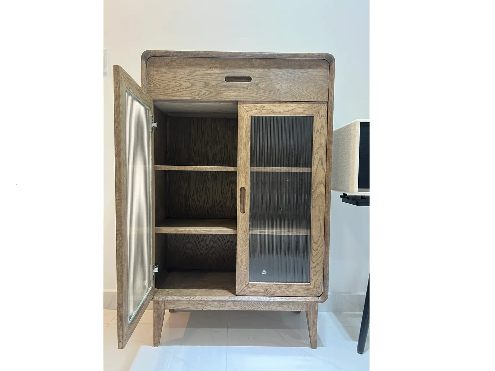 R_Display Cabinet_II