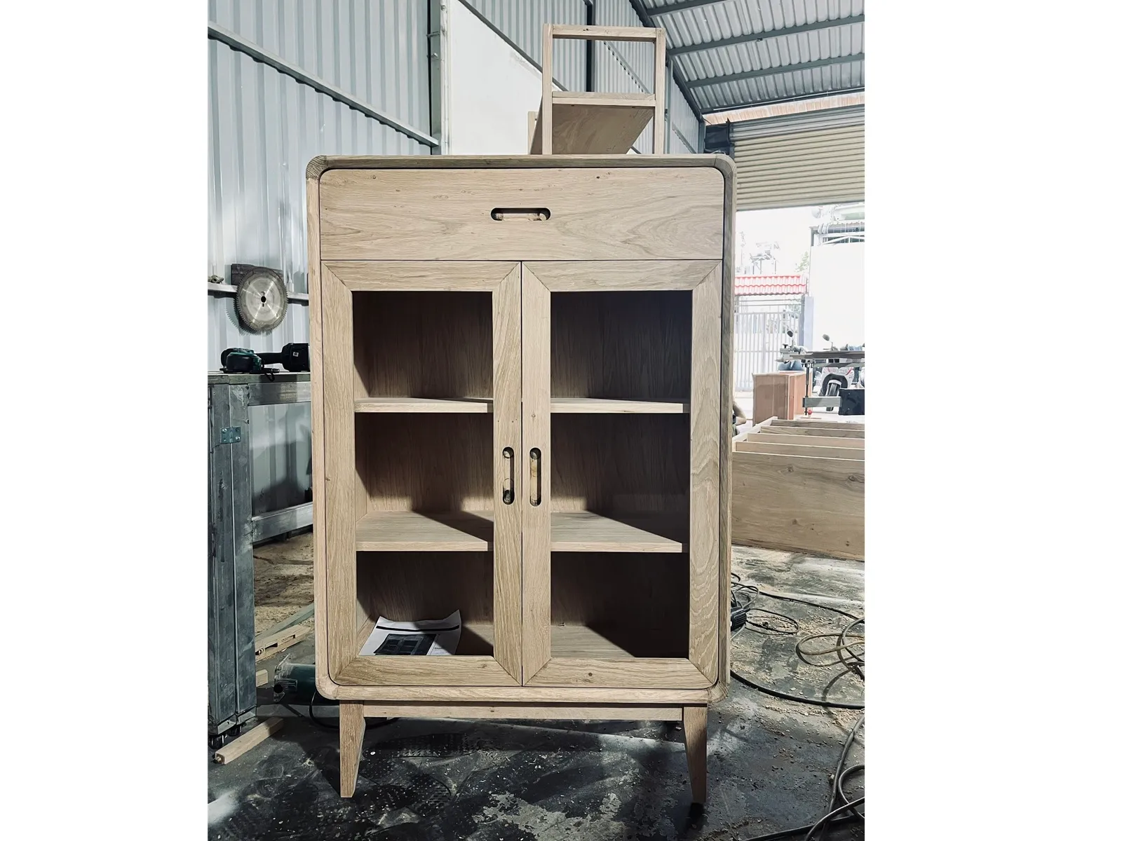 R_Display Cabinet_II
